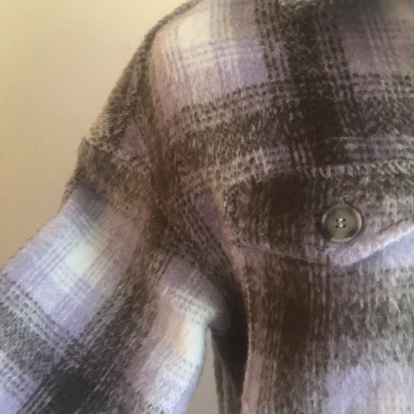 Plaid shacket shirt jacket Bagatelle cozy shacket size medium lavender b… - Picture 4 of 11